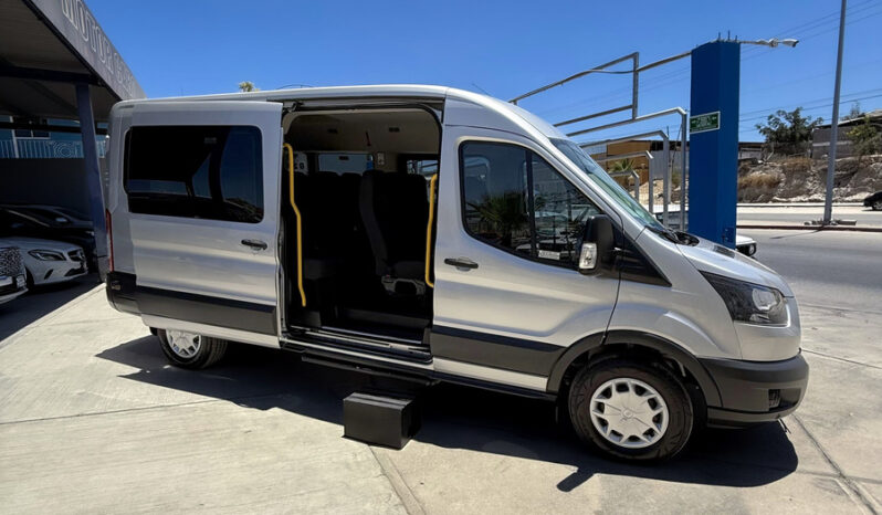 Ford Transit Pasajeros 2018 Diesel lleno