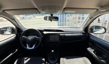 Toyota Hilux SR STD 2022 lleno