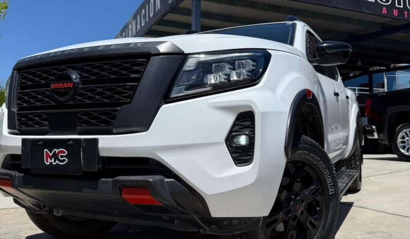 Nissan Frontier Pro-4X 2022 lleno