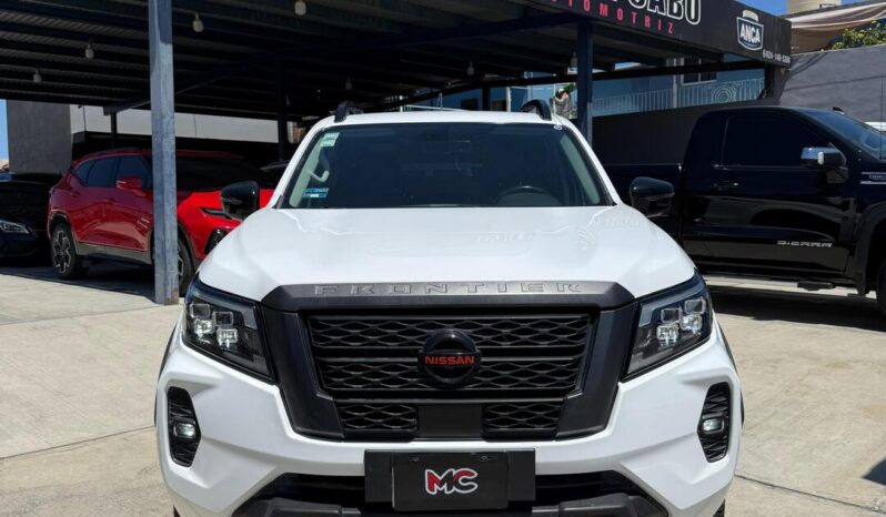 Nissan Frontier Pro-4X 2022 lleno
