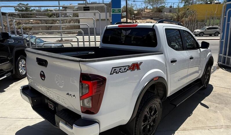 Nissan Frontier Pro-4X 2022 lleno