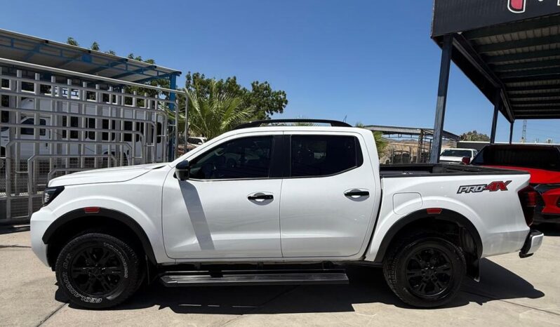 Nissan Frontier Pro-4X 2022 lleno
