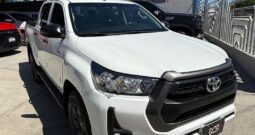 Toyota Hilux SR STD 2022