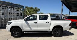 Toyota Hilux SR STD 2022
