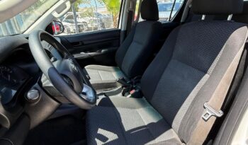 Toyota Hilux SR STD 2022 lleno