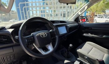 Toyota Hilux SR STD 2022 lleno