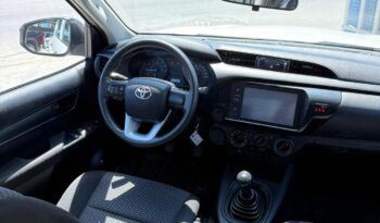 Toyota Hilux SR STD 2022 lleno