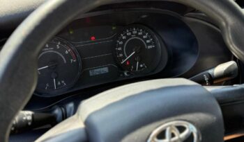 Toyota Hilux SR STD 2022 lleno