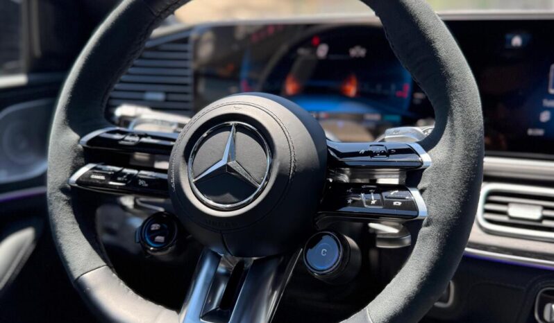 GLE 63s Coupe 2025 lleno