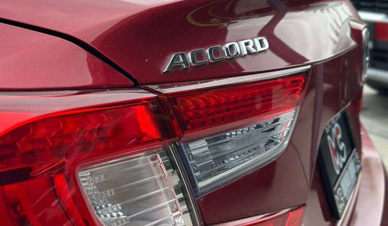 HONDA ACCORD HYBRID 2018 lleno