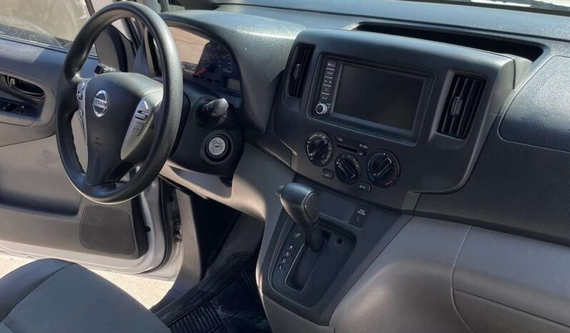 NISSAN NV 200 2020 lleno