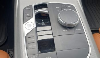 BMW 320i 2023 lleno