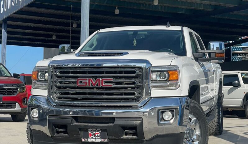 GMC Sierra 3500HD 2018 lleno