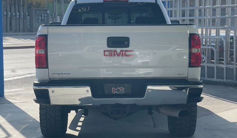 GMC Sierra 3500HD 2018 lleno