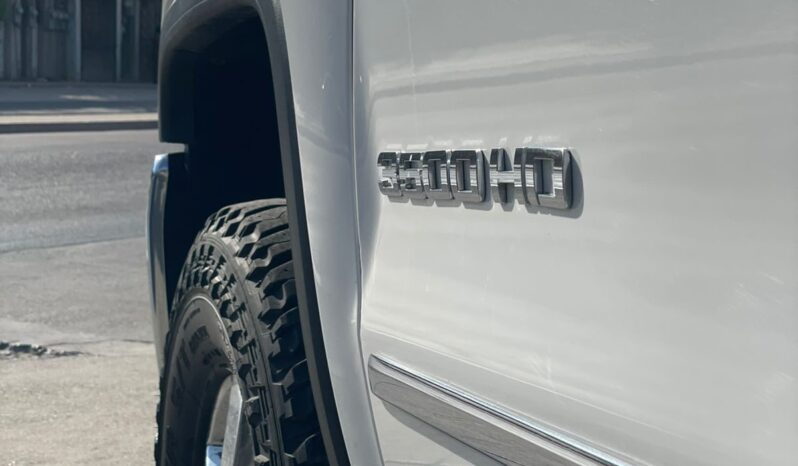 GMC Sierra 3500HD 2018 lleno