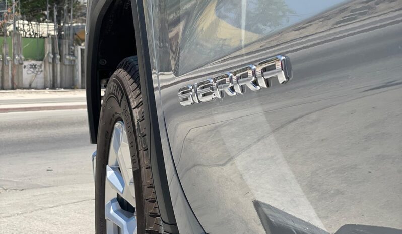 GMC Sierra 2024 lleno