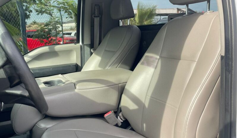 FORD F150 XL 2018 lleno