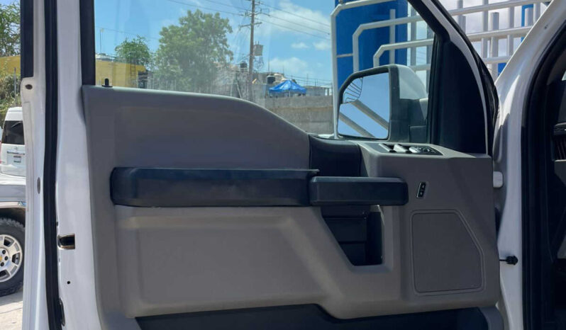 FORD F150 4X4 2016 lleno