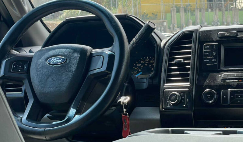 FORD F150 4X4 2016 lleno