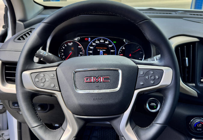 GMC TERRAIN DENALI 2024 lleno