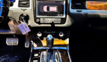 VOLKSWAGEN TOUAREG lleno