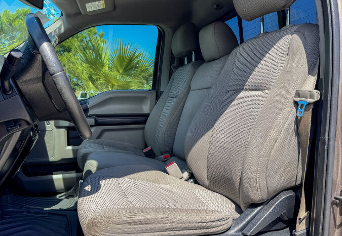 FORD LOBO 2016 lleno