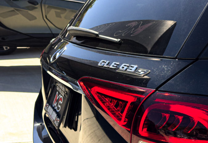 MERCEDES BENZ GLE 63 S V8 BITURBO 2023 lleno