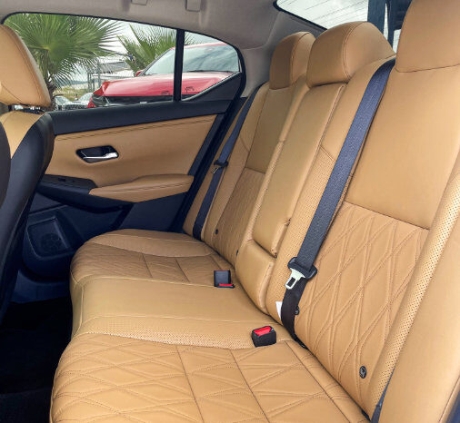 NISSAN SENTRA SR PLATINUM 2025 lleno