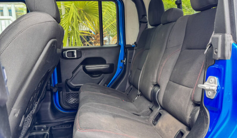 JEEP GLADIATOR lleno