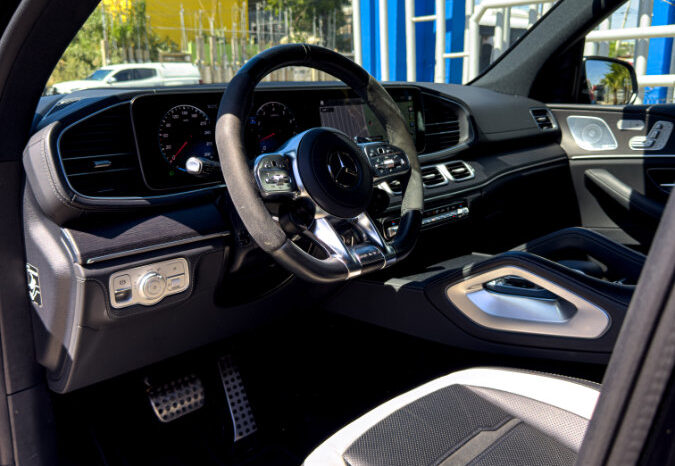 MERCEDES BENZ GLE 63 S V8 BITURBO 2023 lleno