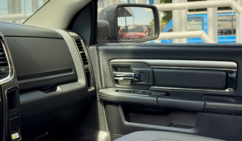 CHEVROLET RAM RT 2500 lleno