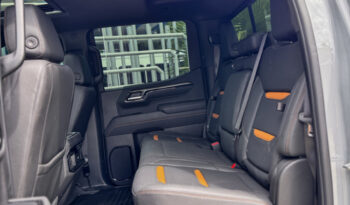 GMC SIERRA GRIS DOBLE lleno