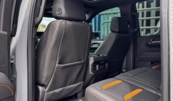 GMC SIERRA GRIS DOBLE lleno