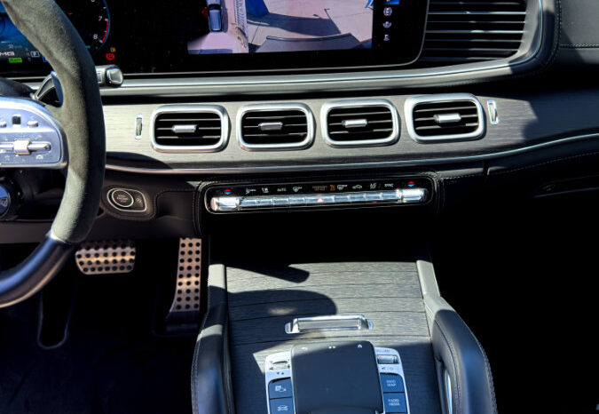 MERCEDES BENZ GLE 63 S V8 BITURBO 2023 lleno