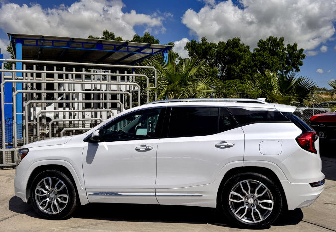 GMC TERRAIN DENALI 2024 lleno