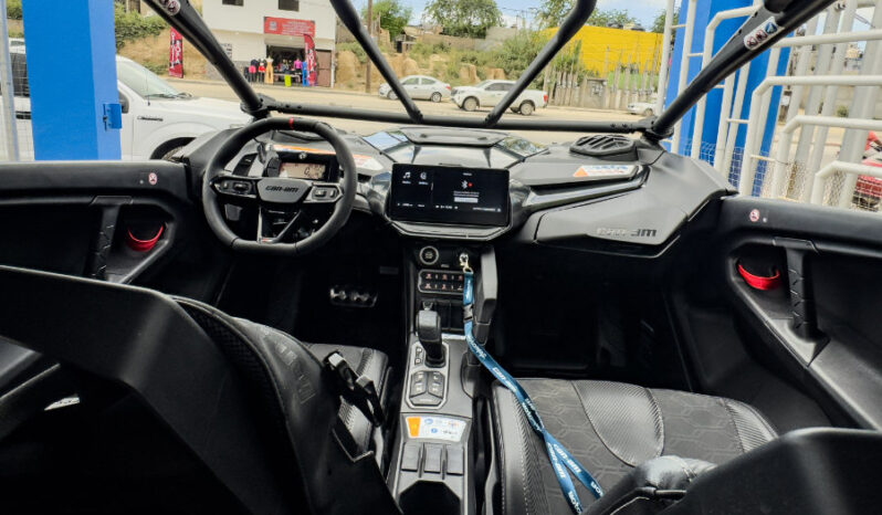 CAN AM XRC 2026 lleno