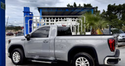 GMC SIERRA GRIS CAP CORTA