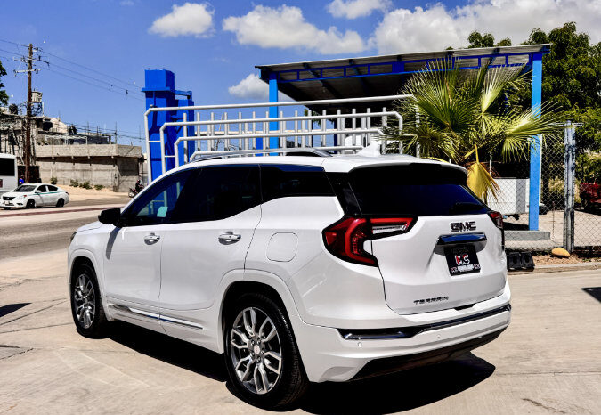GMC TERRAIN DENALI 2024 lleno