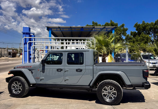 JEEP MOJAVE 2024 lleno
