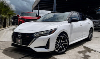 NISSAN SENTRA SR PLATINUM 2025 lleno