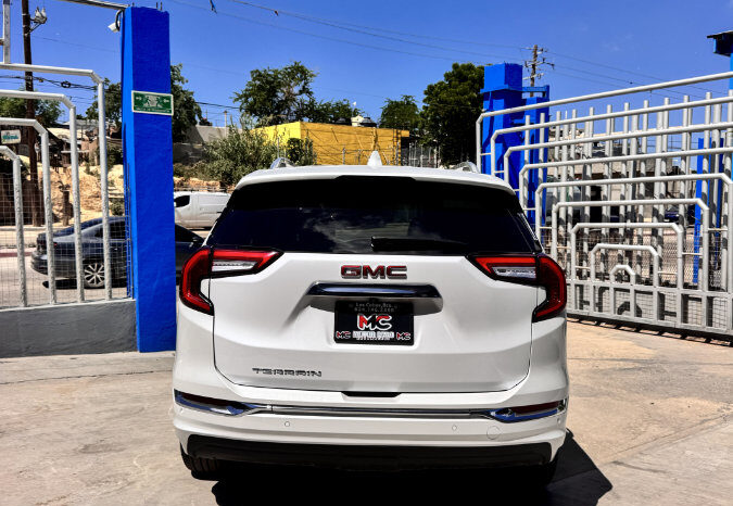 GMC TERRAIN DENALI 2024 lleno