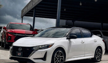 NISSAN SENTRA SR PLATINUM 2025 lleno