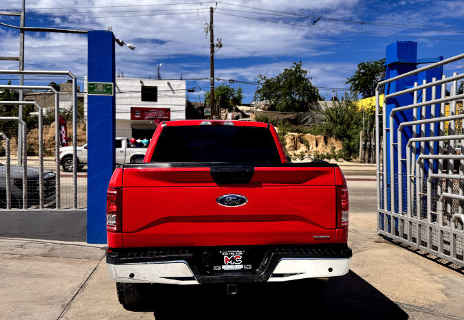 FORD LOBO V6 2016 lleno