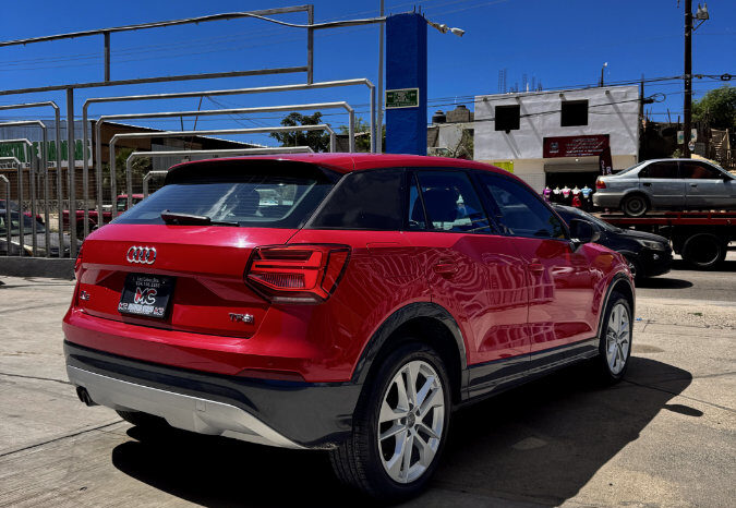Audi Q2 2018 lleno