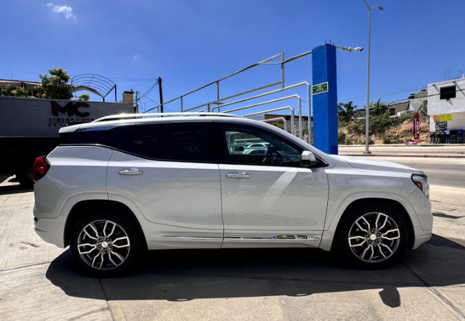 GMC TERRAIN DENALI 2024 lleno