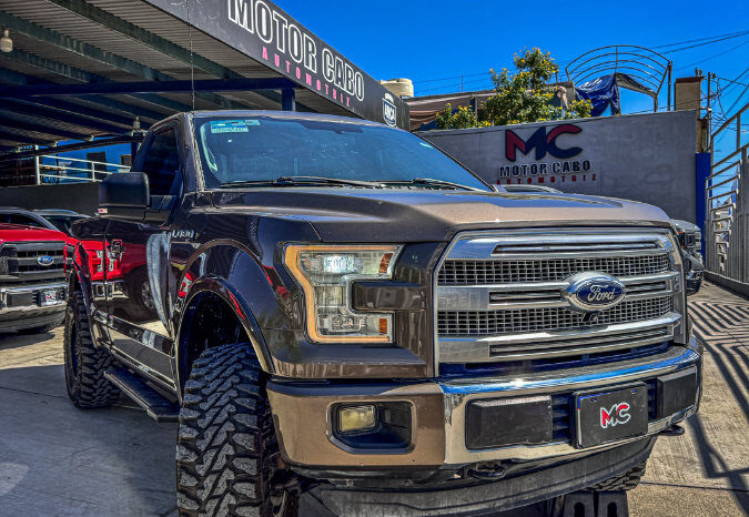 FORD LOBO 2016 lleno