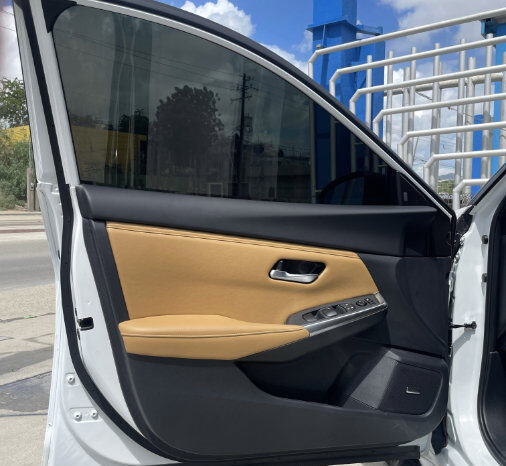 NISSAN SENTRA SR PLATINUM 2025 lleno