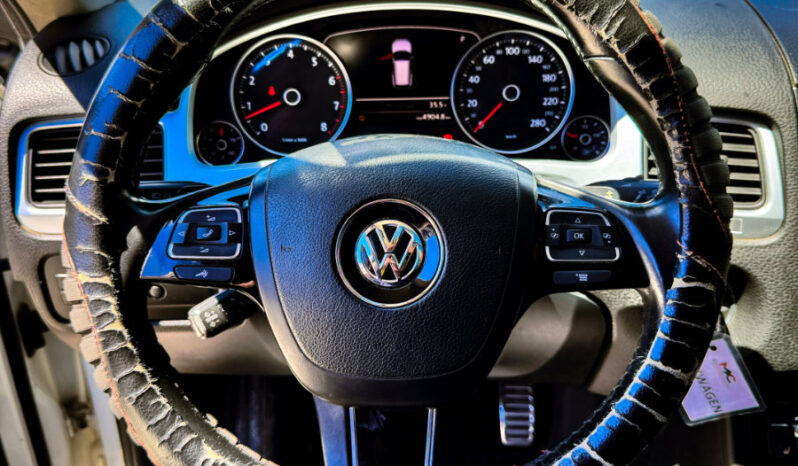 VOLKSWAGEN TOUAREG lleno