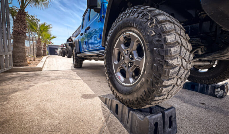 JEEP GLADIATOR lleno