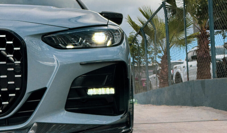 BMW SERIE 430i COUPE 2024 lleno